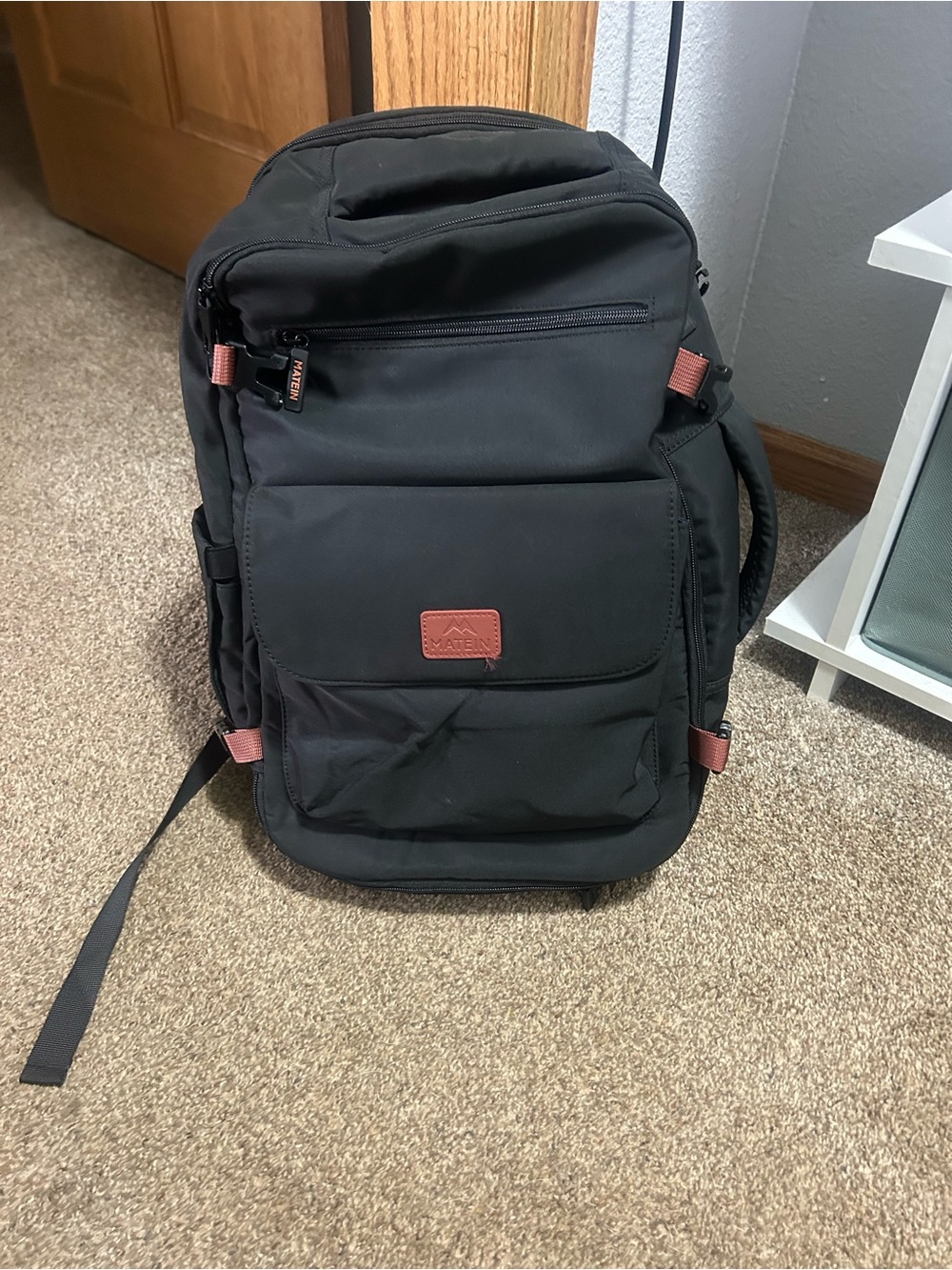 Black Backpack with Brown Accents - MATEIN